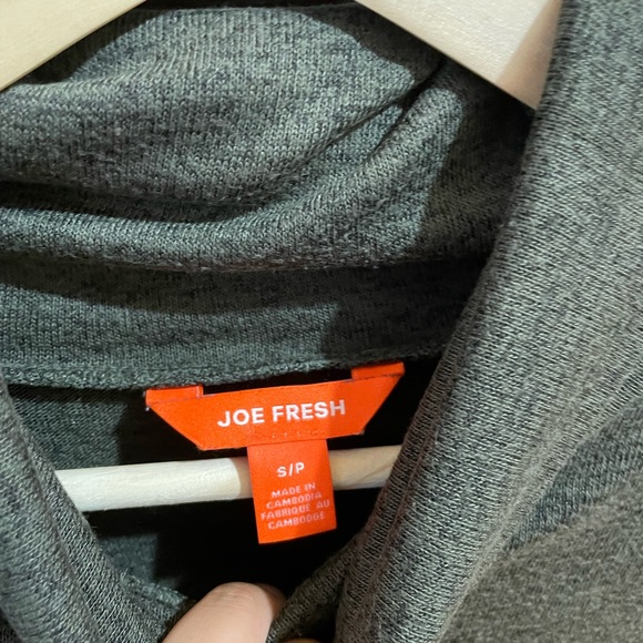 FOREST GREEN TURTLENECK - Picture 2 of 3